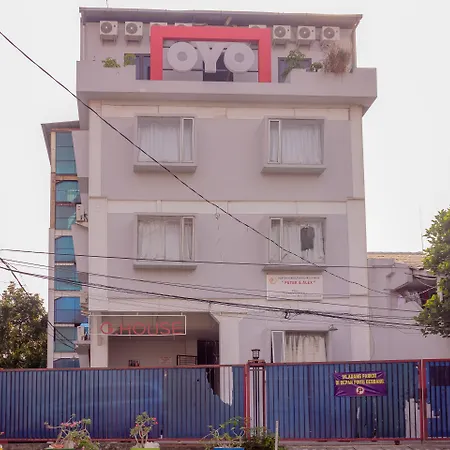 Oyo 208 G House-2